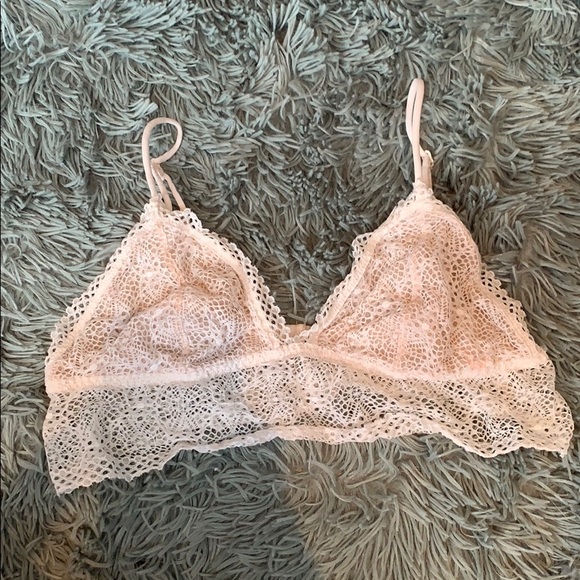 VS white brallette - Picture 1 of 3